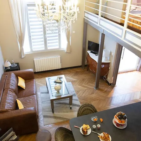 R-seven - Cosy - Bien Situe شقة *